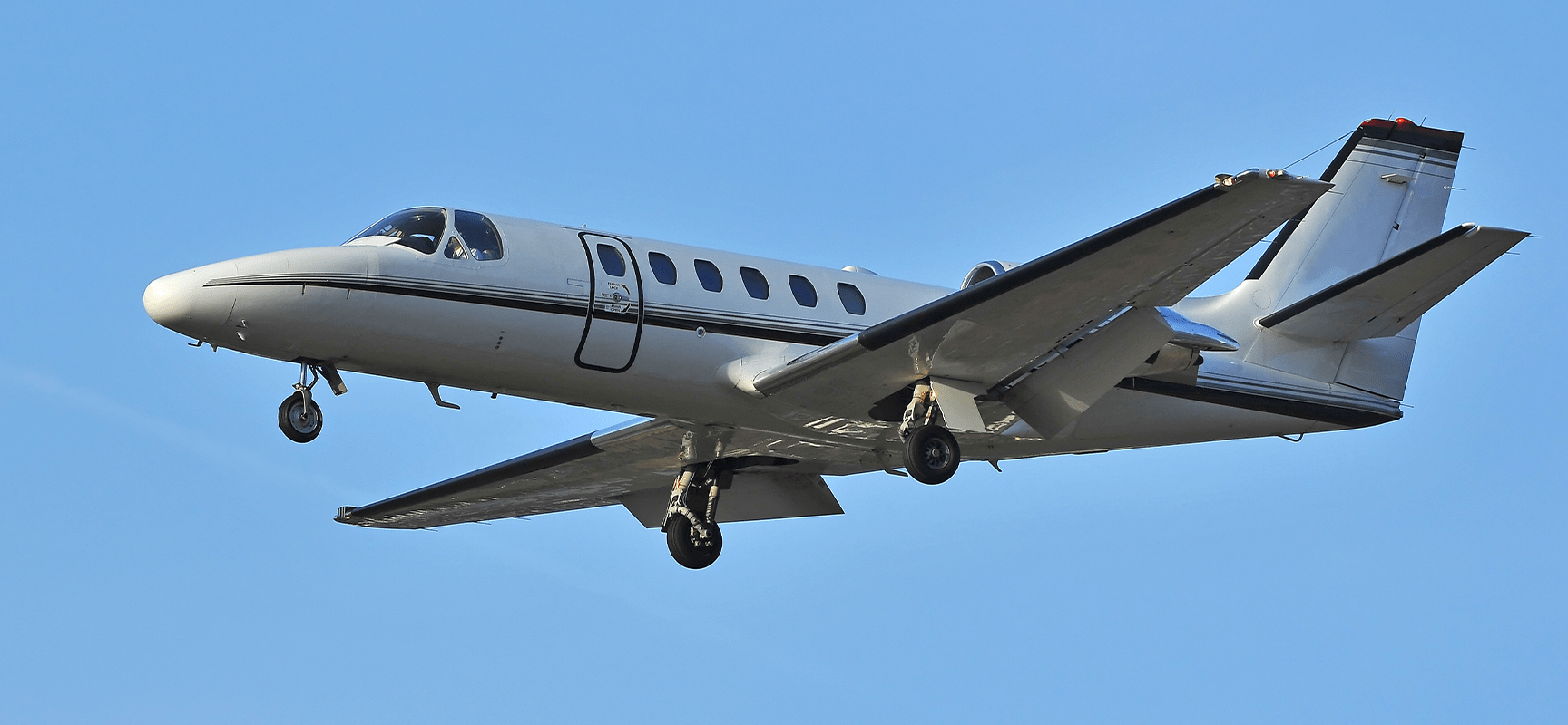 Insuring-Single-Pilot-Jets-with-Co-Pilots