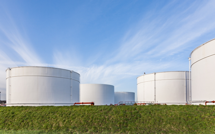 storage tanks detail
