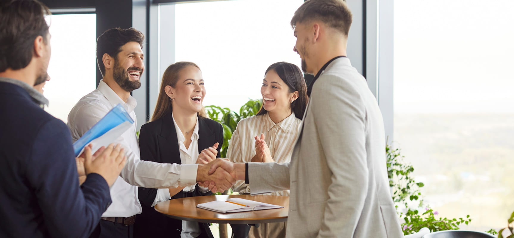 Lead-Loud-and-Clear-Communication-Strategies-That-Inspire-Action